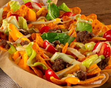 DORITOS® LOADED NACHOS SABOR CHEESEBURGER 